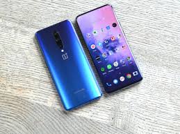 The first thing we did with the phones was take a picture of a person with portrait mode both on and off. Best Smartphone 2019 Iphone Oneplus Samsung And Huawei Compared And Ranked Technology The Guardian