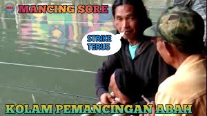Mancing Sore Hari Di Kolam Pemancing Abah Cigadung Bandung Youtube