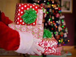 We've included some funny picks, some luxury picks and some unique gift ideas so no matter whose name you pulled out of santa's hat, finding a great present will. 8 Secret Santa Gifts Under Inr 500 Times Of India