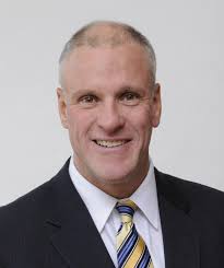 Embattled Chamber CEO gets support from former Kentucky colleagues