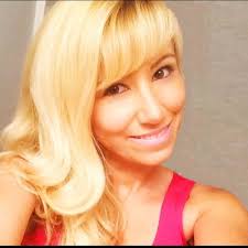 Jane Hoffman (@MzVizio17)