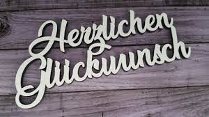 Dabei ist zu überlegen, in welcher beziehung man zum brautpaar steht. Mk Schoenes De Schriftzug Herzlichen Gluckwunsch Aus Holz