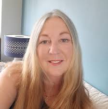 Does anyone have a medium sized shoebox to give away? Trying to source a  larger one for the shoebox appeal. Thanks