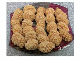 Custard Melting Moments My Moms Recipe Recipe By Naeema Mia Recipe Eid Biscuit Recipes Custard Powder Recipes Halal Recipes