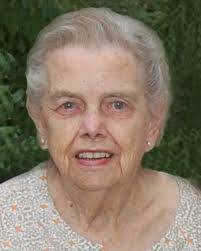 Doris Handy's Instagram, Twitter & Facebook