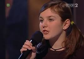 Ewa farna od kilku miesięcy jest szczęśliwą mamą, a jej syn zawładnął całkowicie mediami społecznościowymi artystki. Ewa Farna 10 Skazana Na Busa Jak Zmieniala Sie Ewa Farna Piosenkarka Dorastala Na Oczach Swoich Fanow Telemagazyn Pl
