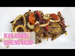 Maybe you would like to learn more about one of these? Cara Masak Ikan Bawal Goreng Kicap How To Cook Soy Sauce Fried Pomfret Fish Youtube Food Videos Easy Meals Fish Recipes