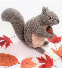 Backyard Squirrel Knitting Pattern By Sara Elizabeth Kellner