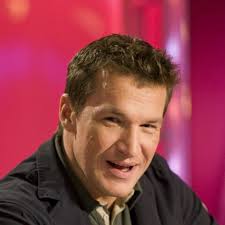 Très mal en point, la famille du jeune homme de 20. Benjamin Castaldi Deja 20 Ans De Tele Gala