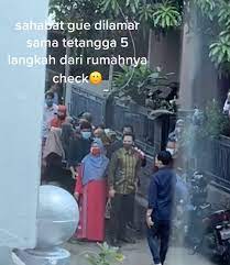 Meminang itu sunnah sebelum akad nikah, karena nabi muhammad shalallahu 'alaihi wa sallam meminang untuk dirinya dan untuk yang lain. Cara Bercakap Untuk Meminang Sanx Xox