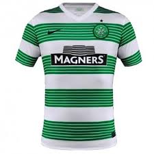 Zum vervollständigen des fußballkults haben wir die passenden fanartikel und accessoires zu ihrer lieblingsmannschaft, die von pins bis hin zur bettwäsche alles bieten was das herz des fußballfreunds höher. Glasgow Celtic Home Fussball Trikot 2013 15 Nike Sportingplus Passion For Sport