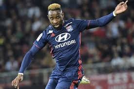 Dembele is a decent player, but he doesn't get much game time due to recurring hamstring problems. Lyon La Nouvelle Aventure De Dembele Enfin Lancee Maxifoot