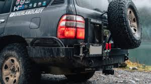 Overland champion or overrated suv? Altar The Landcruiser 100 Overland Lady