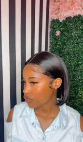 Hy anyone who is selling bob frontal Want it for this Saturday plz plug me 