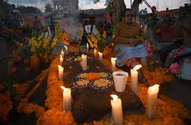It is commonly portrayed as a day of celebration rather than mourning. Fe Tradicion Y Cultura Asi Es El Dia De Los Muertos En Mexico Vatican News