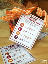 I made these m&m jars as simple gifts for some friends and wanted to share a printable tag for you to use, too as part of the simple holiday gift series! M M Thanksgiving Poem Printable Thoughtful Thanksgiving Gift Ideas