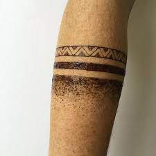 I'm sure there are women in existence who could grow pubes that long. Lahaina Henna Tattoos Hair Braiding Picture Of Lahaina Henna Tattoos Hair Braiding Maui Tripadvisor