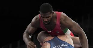He is a bronze medalist at the world wrestling championships and the european wrestling championships. Q52mzhtxqxf Mm