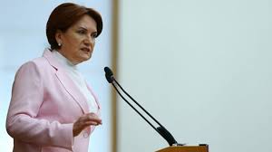 Meral akşener, 18 temmuz 1956'da i̇zmit gündoğdu'da doğdu. Iyi Parti Genel Baskani Aksener Atilan Adimlar Erken Secime Yonelik Bbc News Turkce
