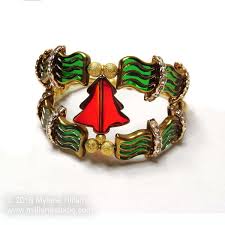 Best christmas lights selection available. Christmas Tree Memory Wire Cuff Allfreejewelrymaking Com