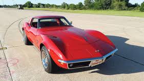 Engines and chassis components were mostly carried over from the previous generation, but the body and interior were new. Aktueller Oldtimer Marktpreis Chevrolet Corvette Stingray 1968 1969 Zwischengas