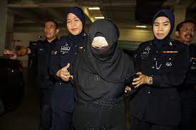 Suloshini poured her heart out to argue for a heavier sentence for the criminal datin rozita mohamad ali. Dera Pembantu Rumah Datin Dihukum Lapan Tahun Penjara Beritabenar