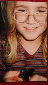 Centipede Eyeliner Design