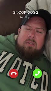 Telling Snoop about my sushi rolling.