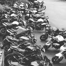 Pin By Rodrigo Alves On Gr S Triumph Speed Triple Page Triumph Speed Triple Triumph Motorcycle