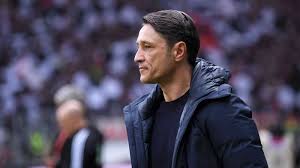 Jun 19, 2021 · according to a report from bild, new germany boss hansi flick spent a little time closing the bayern munich chapter of his career by saying thank you to the club employees on säbener straße: Fc Bayern Trennt Sich Von Trainer Niko Kovac Hansi Flick Ubernimmt Kicker