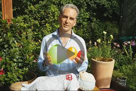 In this video series, we wanted to answer some of the most commonly asked questions we receive!*today's question is: Online Course First Aid For Babysitter Baby Und Kindernotfalltraining