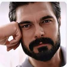 Hallo friends have a nice time with my love to all 🌹🌹🌹🌹🌹 EBRAHIM