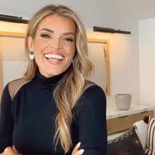 Jasmine Star (@jasminestar) • Threads, Say more