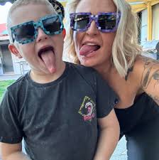 Home with Ing's Thing's‎‏ عکس...