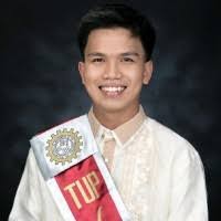 Ashley Joaquin's Instagram, Twitter & Facebook