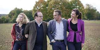 Nicolas, un ancien président de la république, supporte mal l'arrêt de sa vie politique. Bordeaux Une Avant Premiere Du Film Presidents Le 11 Juin Au Cgr Le Francais
