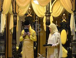 Tidak apa saya turun titah spontan al sultan abdullah. Bernama Sultan Of Pahang Officially Addressed As Al Sultan Abdullah Ri Ayatuddin Al Mustafa Billah Shah
