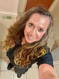 Karen Prindle's Instagram, Twitter & Facebook