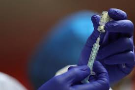 La vacuna de astrazeneca, que se puede conservar a temperatura de refrigeración normal la vacuna de oxford astrazeneca tiene un potencial enorme de reducir las infecciones y las muertes. La Moncloa 05 02 2021 La Comision De Salud Publica Fija En Los 55 Anos La Edad Limite Para Administrar La Vacuna Astrazeneca En Espana Prensa Actualidad Sanidad