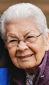 Nancy Waters's Instagram, Twitter & Facebook