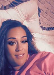 Barry and Holly Radio Station