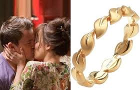 Get Rachel Mcadams Exact Leaf Wedding Ring From Her Upcoming Film The Vow Leaf Wedding Rings Wedding Vows
