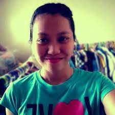 Maureen Vale's Instagram, Twitter & Facebook