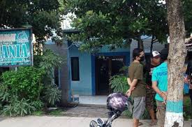 Percayalah di balik masalah yang diberikan kepadamu, selalu ada hikmah di dalamnya. Di Lamongan 2 Hari Pesta Miras Oplosan 4 Orang Tewas Dan Salah Satunya Wanita Halaman All Kompas Com