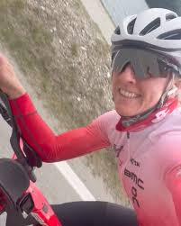 Magnus Ditlev passes Ali Brownlee for the lead