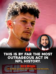 A few #Swifties are coming for #PatrickMahomes for not getting the ball to  #TravisKelce. They are saying it's jokes, but we fail to see the humor here.