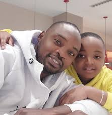 Jude Célestin fè aparisyon li nan Senrafayèl Aprè Plizyè ane ke pèp la pat  janm vrèman wè'l