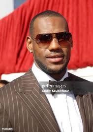 781 Lebron James Espy Photos & High Res Pictures