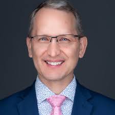 Ashlee Kemble's Instagram, Twitter & Facebook