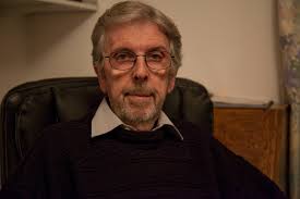 Just a quick question about Groups.io. I'm always wary about e-mails  discussing something I know little about, particularly those including  links, one of which ran out back in April. Can Martin or